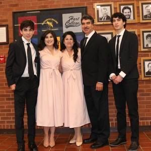 Meet your Posher, Leticia